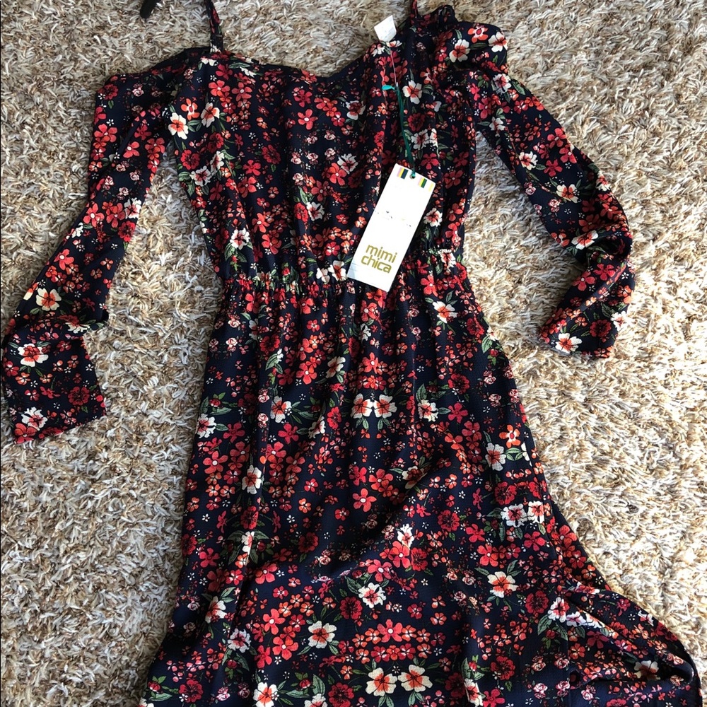 NWT Red Floral Cold Shoulder Dress